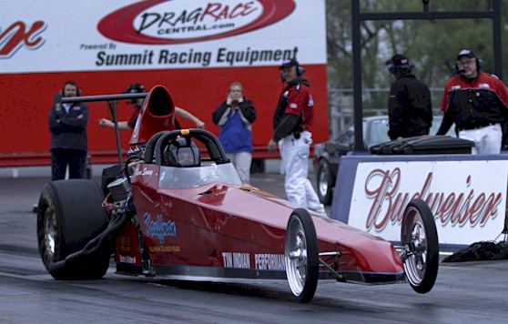 TIP digger goes 6.81 @ 192.28 Quickest & FASTEST NA Pontiac on the Planet!